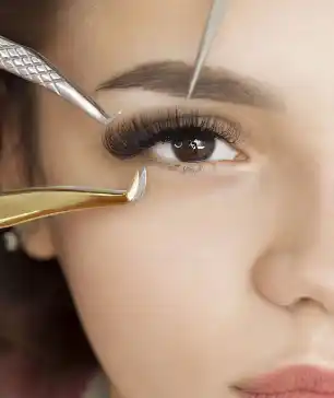 Facials & Eyelashes